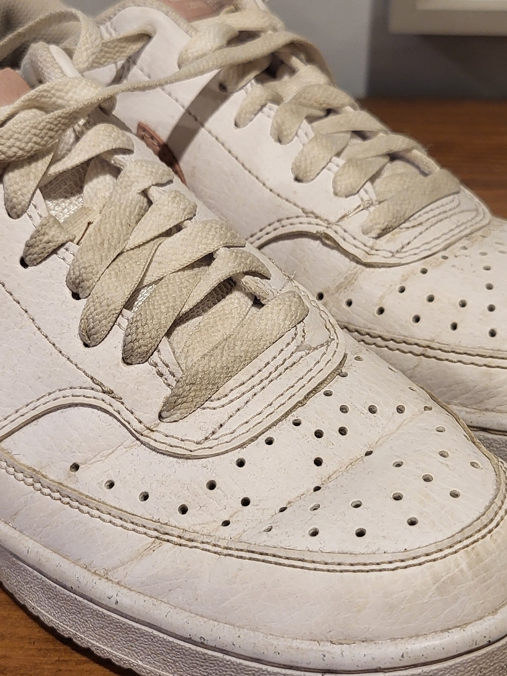 Nike Women's White Low-Top Leather Sneakers
